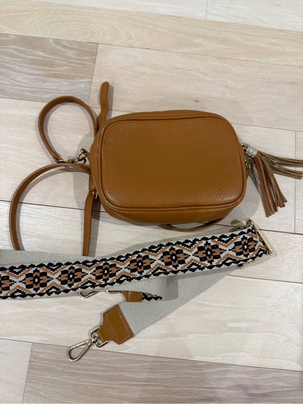 Women's Tan Leather Crossbody Bag with Tassel